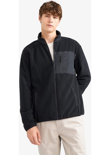 Regular Fit Dik Yaka Fermuarlı Polar Hırka A6892AX25WN fırsatları