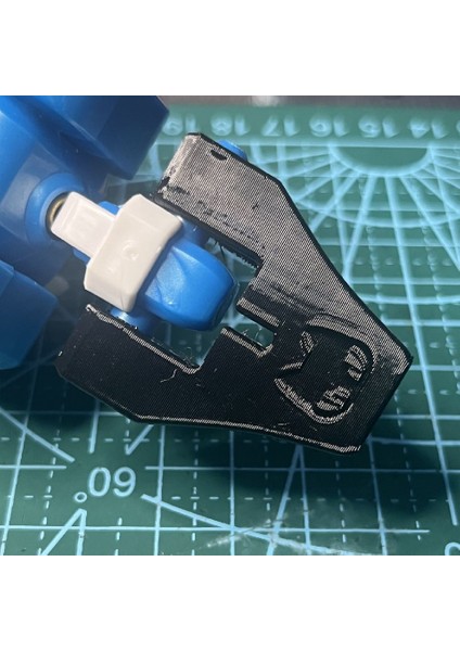 Yeni Beyblade x Ip Fırlatıcı Kauçuk/tutacak (Sadece Plastik Aparattır!!!)