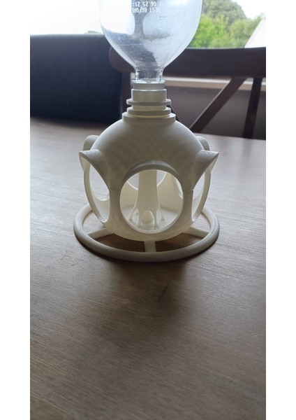 Yeni Kuş Besleyici (Sadece Plastik Aparattır!!!) indirimleri