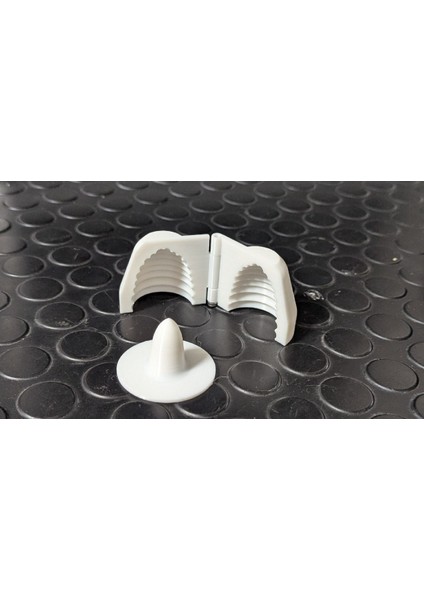 Yeni Arı Kovanları / Yaban Arısı Yuvaları P (Sadece Plastik Aparattır!!!) fiyatları