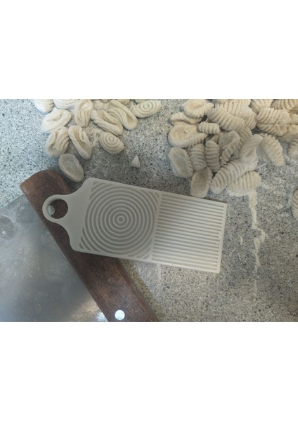 Yeni Gnocchi Tahtası, Kedi Kulak Şehriye Üreticisi P (Sadece Plastik Aparattır!!!)