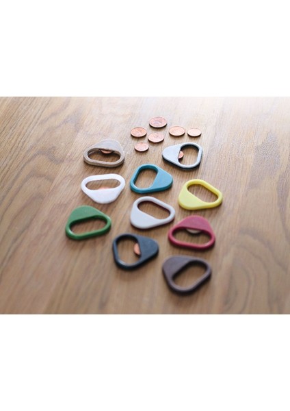 Yeni Ince Modern Güçlü Şişe Açacağı Madeni Paralarla (Sadece Plastik Aparattır!!!) fırsatları