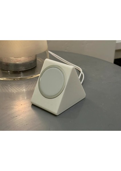 Yeni Iphone Piçin Üçgen "be Modu" Dock (Sadece Plastik Aparattır!!!)