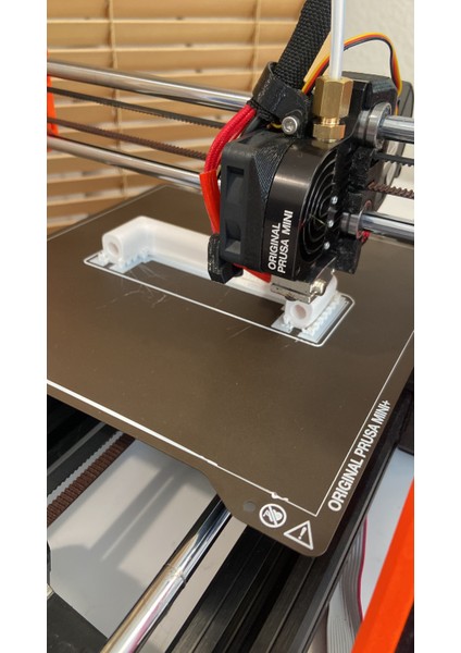 Yeni Çekmece Tutma (Sadece Plastik Aparattır!!!) fiyatları