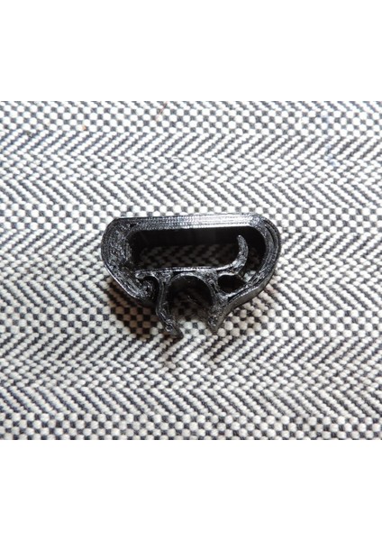 Yeni Peugeot 3008/5008 - Ön Cam Silecek Hortumu Tutucu Klipsi (Sadece Plastik Aparattır!!!) fırsatları