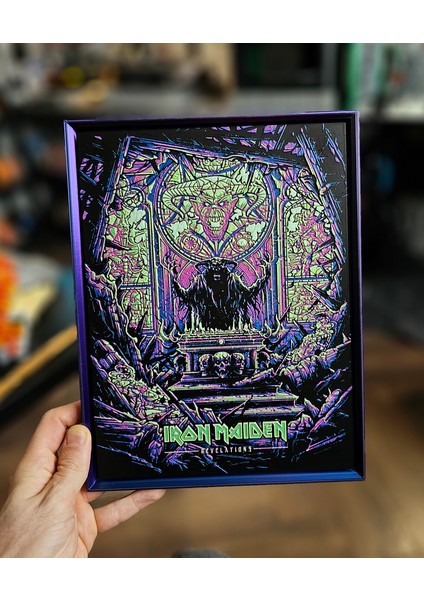 Yeni Iron Maiden - Vahiy (Sadece Plastik Aparattır!!!)