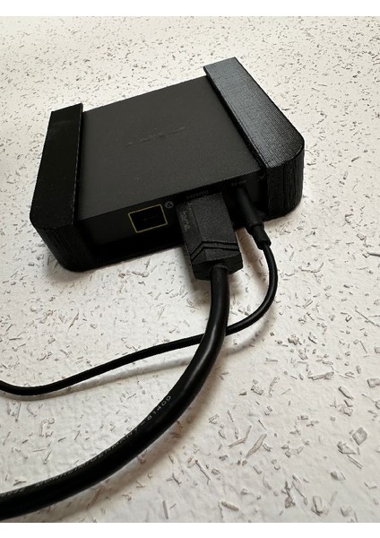 Yeni Sky Iptv Duvar Tutucu (Sadece Plastik Aparattır!!!) fiyatları