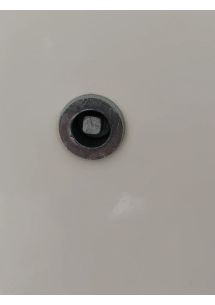 Yeni Square Anahtar (Sadece Plastik Aparattır!!!) fiyatları