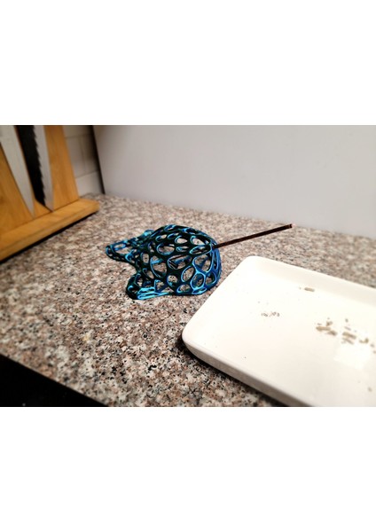 Yeni Narwhal Tütsü Tutucu - Voronoi Style (Sadece Plastik Aparattır!!!) indirimleri
