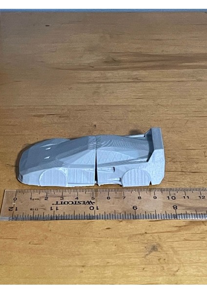 Yeni Ferrari F40 Bookend (Sadece Plastik Aparattır!!!)