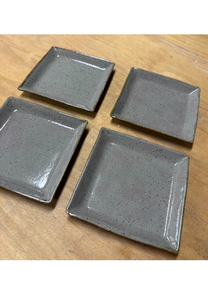 Yeni Kare Seramik Plakaları Yapmak Için Kalıp (Sadece Plastik Aparattır!!!)