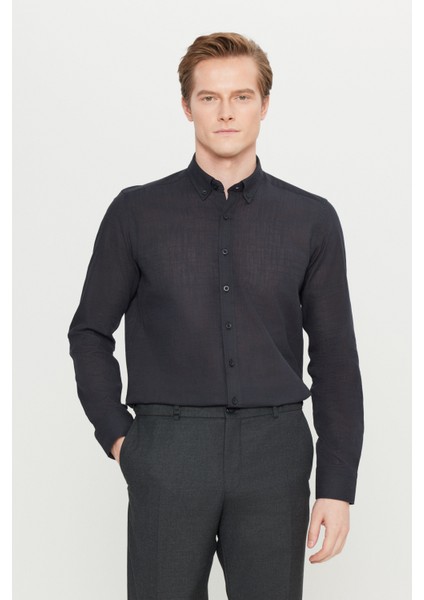 Erkek Siyah Slim Fit Dar Kesim Düğmeli Yaka Keten Görünümlü %100 Pamuk Flamlı Gömlek