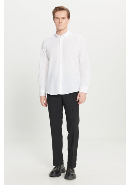 Erkek Beyaz Slim Fit Dar Kesim Düğmeli Yaka Keten Görünümlü %100 Pamuk Flamlı Gömlek indirimleri