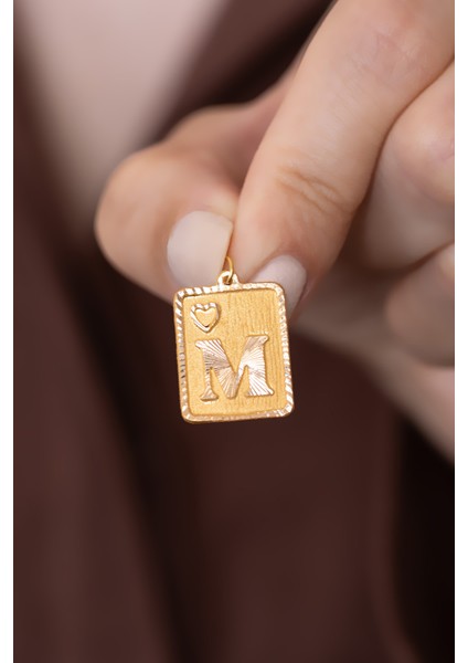14 Ayar Altın Nostaljik Kare M Harf Kolye Ucu