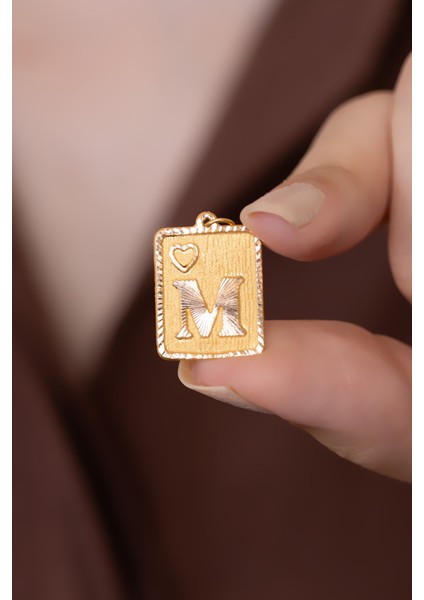 14 Ayar Altın Nostaljik Kare M Harf Kolye Ucu fiyatları