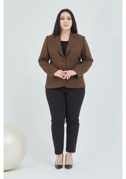 Kadın Pötikareli Düğmeli Klasik Ceket