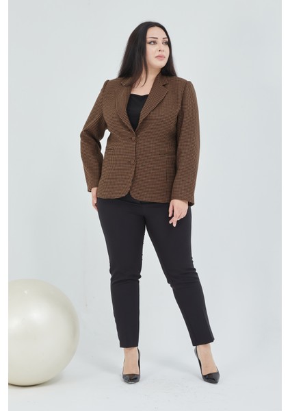 Kadın Pötikareli Düğmeli Klasik Ceket fiyatları