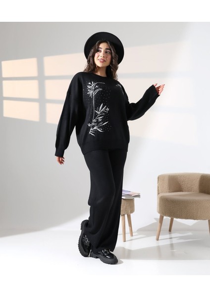 Doğanın Zarafeti Taş Işlemeli Triko Takım fiyatları