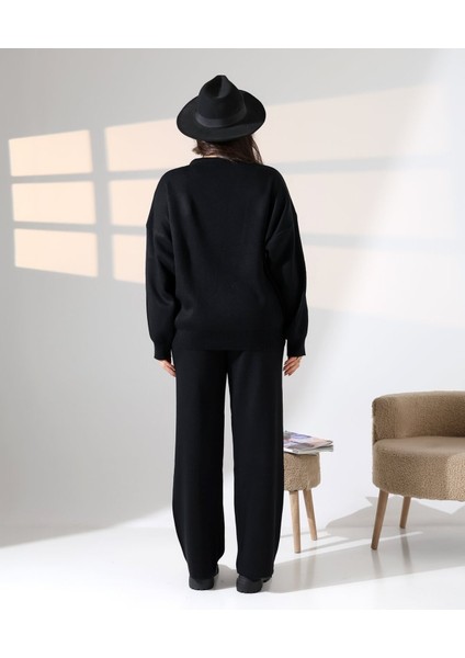 Doğanın Zarafeti Taş Işlemeli Triko Takım indirimleri