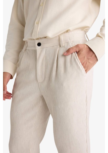 Pantolon Tailored Regular Fit Normal Kesim Düz Paça Cepli D3704AX24AU indirimleri