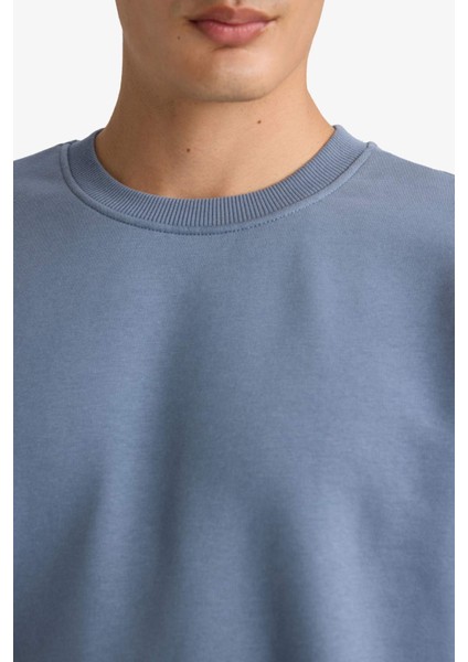 Relax Fit Bisiklet Yaka Kalın İçi Yumuşak Tüylü Basic Düz Sweatshirt T5139AZ25AU indirimleri