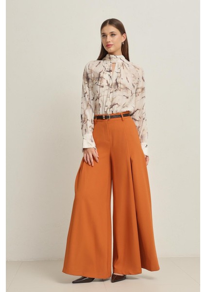 Kiremit Pile Detaylı Rahat Kesim Kemerli Pantolon