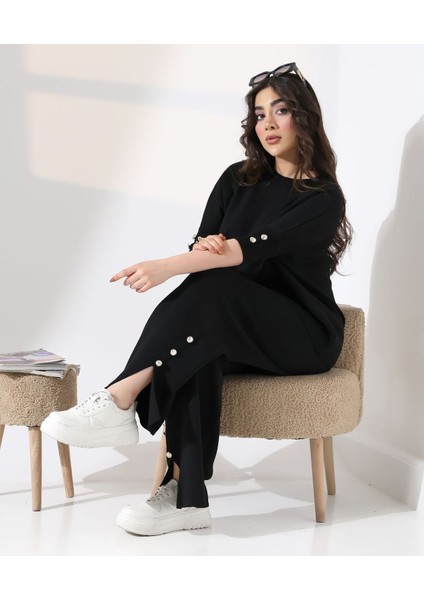 Zarif Dokunuş Düğme Detaylı Triko Takım fırsatları