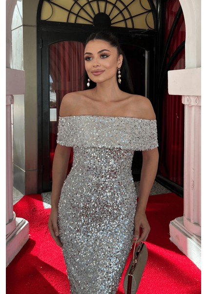 Payet Kumaş Kayık Yaka Kalem Elbise - Bej fırsatları