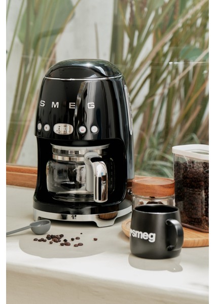 50 Style Retro Siyah Filtre Kahve Makinesi DCF02BLEU fırsatları