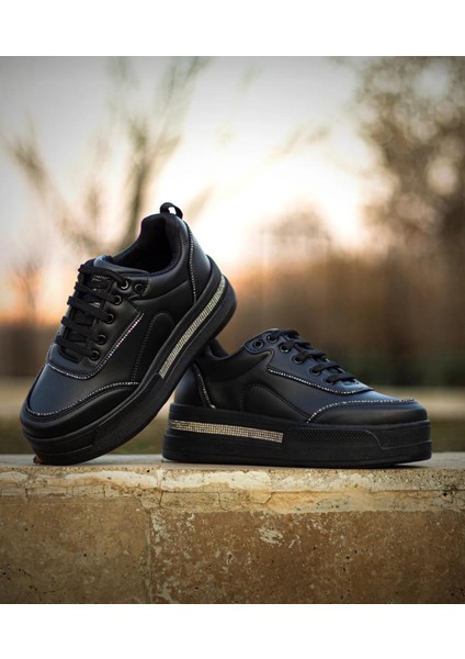Kadın Yüksek Taban Rahat Şık Günlük Spor Ayakkabı Siyah Renk