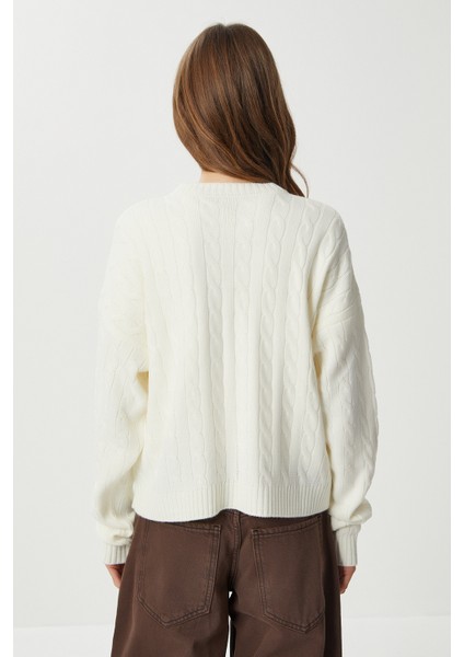 Ayıcık Işlemeli Saç Örgülü Triko Kazak LNX0005 Kemik indirimleri