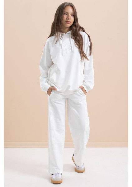 Beyaz Yazı Baskılı Kapüşonlu Geniş Paça Kız Çocuk Eşofman Takımı 21433