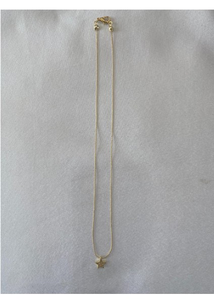 Altın Renkli Yıldız Kolye