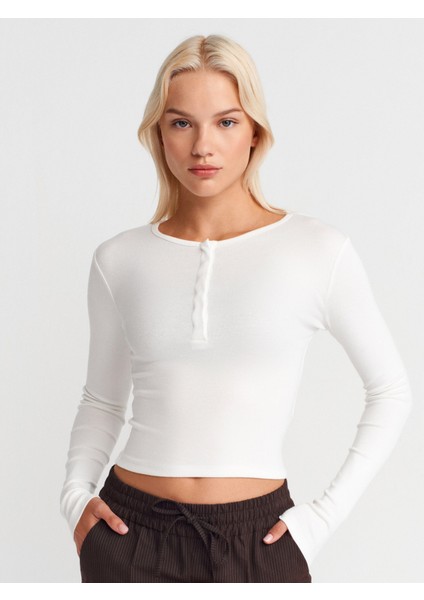 31442 Uzun Kollu Çıtçıt Düğmeli Top-Ekru