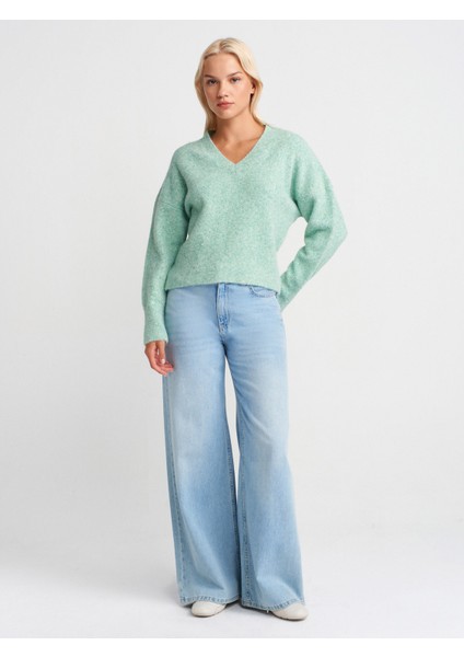 10645 V Yaka Yumuşak Dokulu Triko Kazak-Mint fırsatları