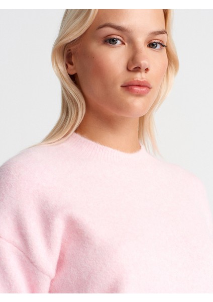 10640 Bisiklet Yaka Yumuşak Dokulu Triko Kazak-Açık Pembe modelleri
