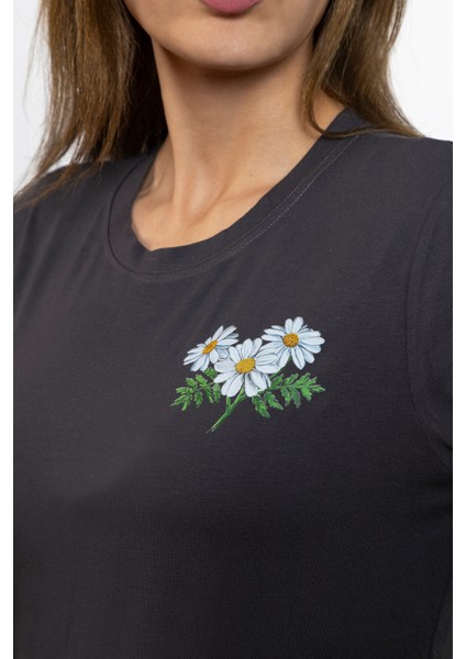 Kadın Füme Renk Papatya Baskılı Uzun Kollu Tshırt fırsatları