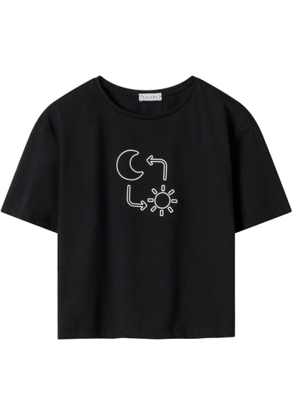 Kadın Siyah Ay Güneş Desen Tişört Şort Takım fiyatları