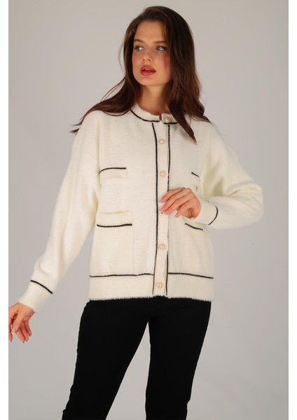 Kadın Ekru Düğme Detay Yumoş Hırka