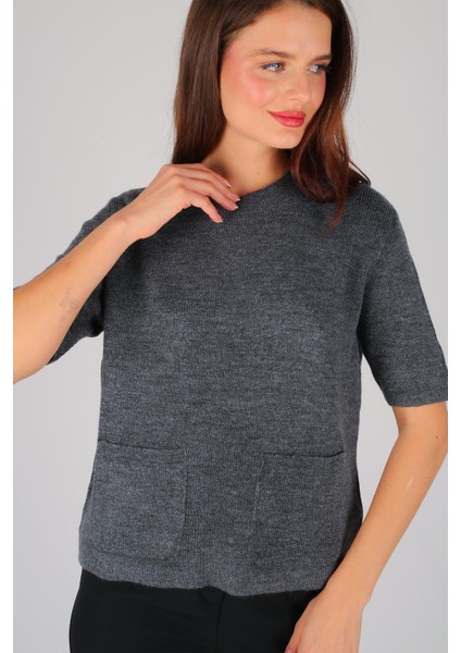 Kadın Antrasit Kısa Kol Cep Detay Kazak modelleri