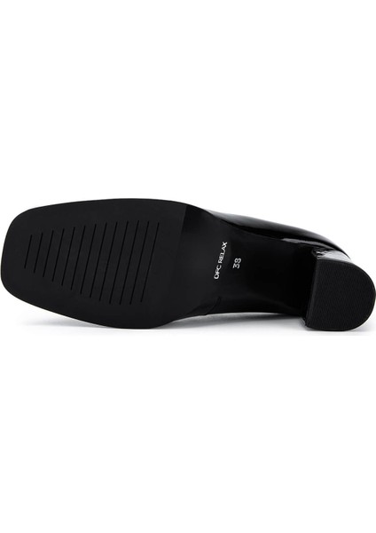 Kadın Hakiki Deri Siyah Comfort Ayakkabı 611 H62035-03 Bn Ayk SK25-26 Black modelleri
