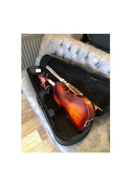 Mat Keman Seti 4/4 Tam Boy (Keman-Kutu-Yay-Reçine-Keman Yastığı) modelleri