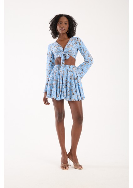 Mavi Şal Desenli Viskon BağlamalıKadın Günlük Bohem Tarz Crop