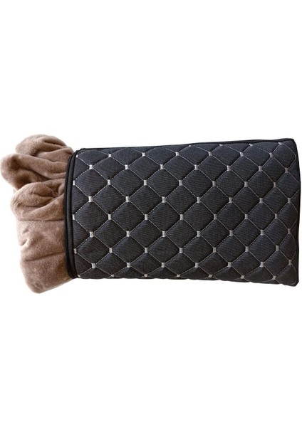 Oto Boyun Bel Destek Yastığı Polarlı Örtü Gri Nakışlı Siyah Yastık modelleri