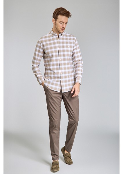 Modern Fit Yarım Italyan Düğmeli Yaka Bej Spor Erkek Gömlek GMEKS0122300215_D07 fiyatları