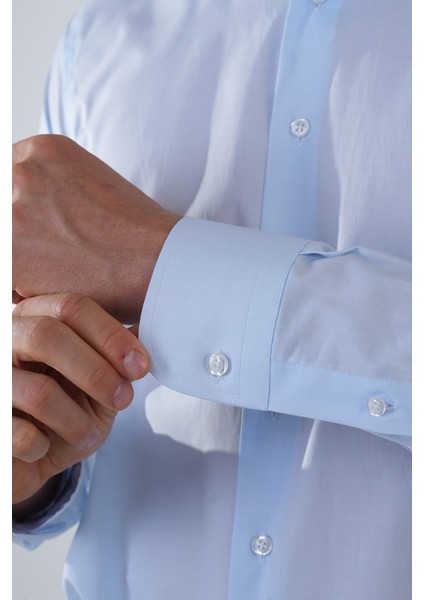 İtalyan Yaka Regular Fit Açık Mavi Uzun Kol Cepsiz Erkek Gömlek GMKLS250060_33 fırsatları