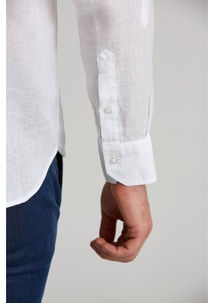 Regular Fit Uzun Kollu Paşa Yaka Kol İçi Apoletli Beyaz Spor Erkek Gömlek GM23Y231131_D01 fırsatları