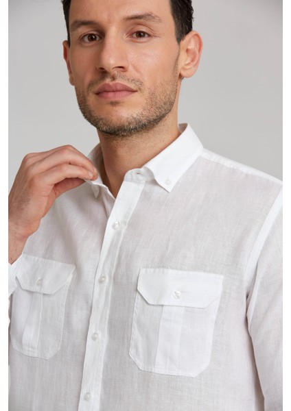 Regular Fit Uzun Kollu Paşa Yaka Kol İçi Apoletli Beyaz Spor Erkek Gömlek GM23Y231131_D01 indirimleri