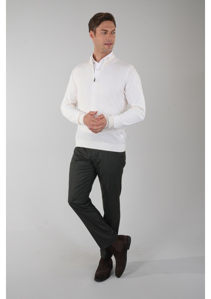 Beyaz Yarım Balıkçı Fermuarlı Full Jakar Yün Erkek Triko TR23K23202_D01 indirimleri