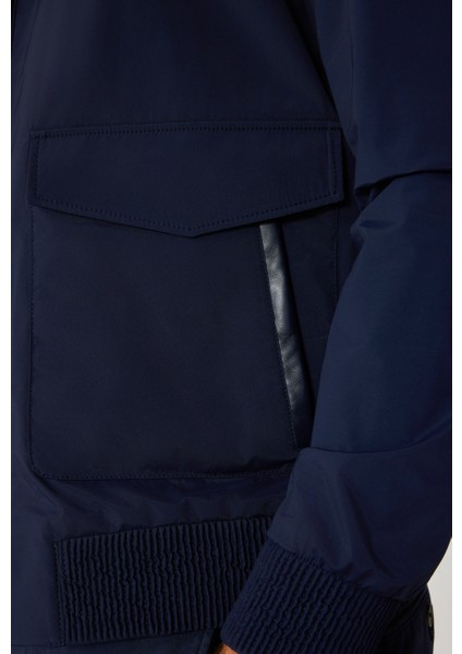 Gömlek Yaka Lacivert Deri Detaylı Erkek Mont MNT25Y25001_D39 fırsatları